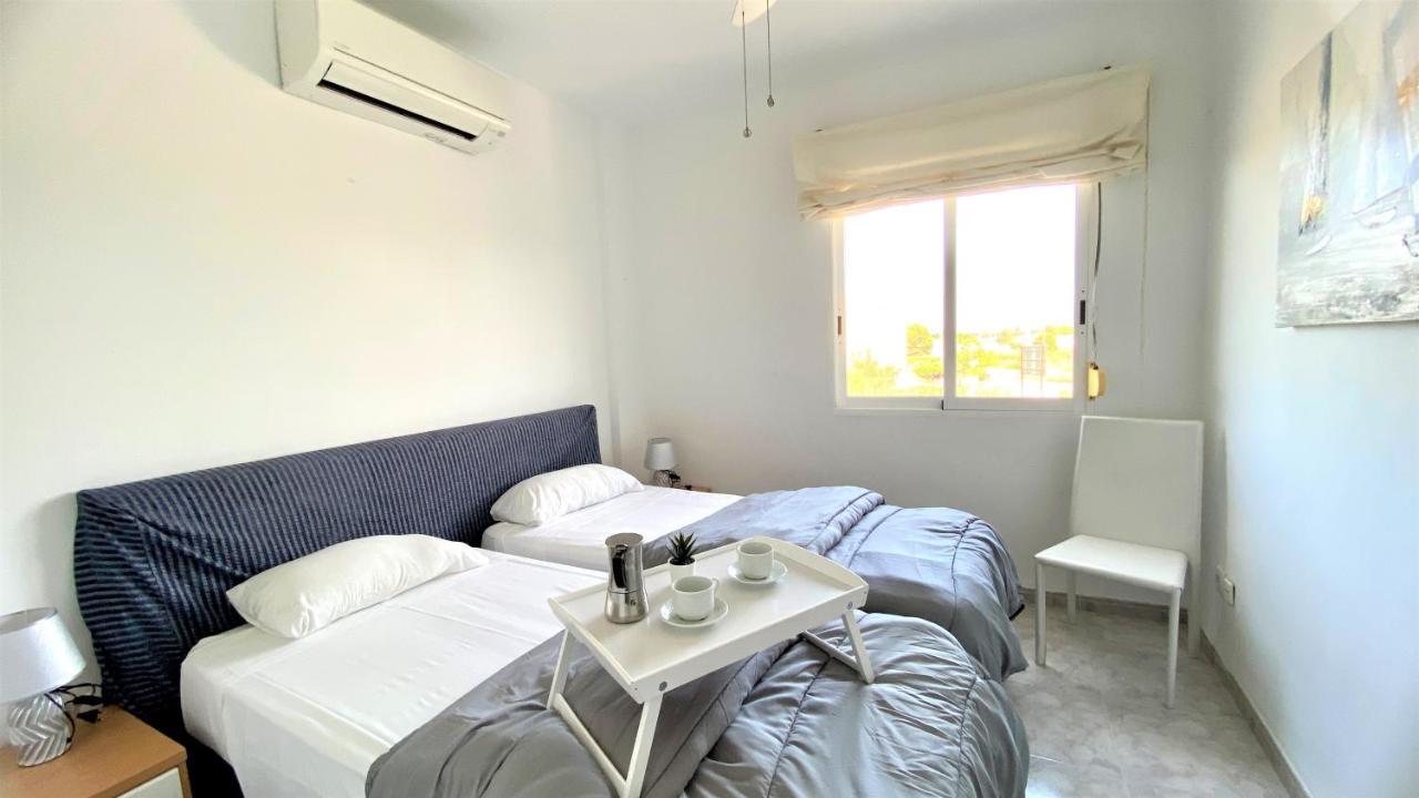 La Marina Vyb Frente Al Mar Apartment เดเนีย ภายนอก รูปภาพ